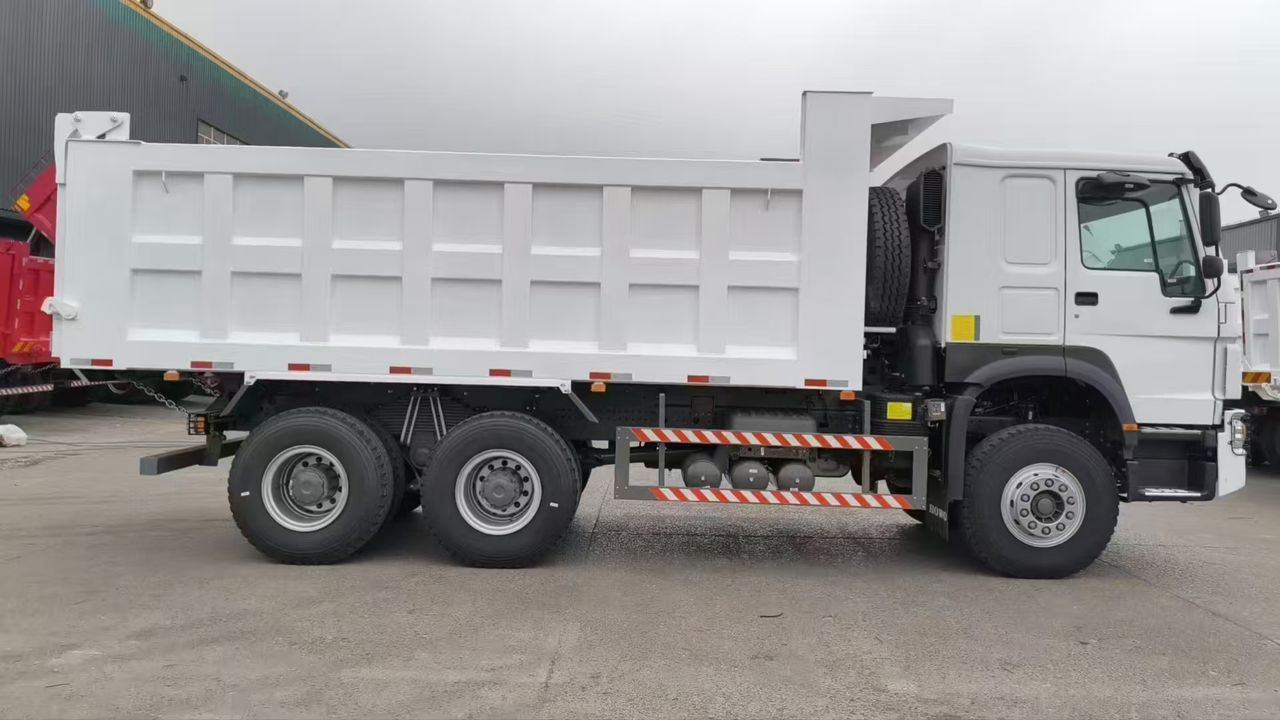 REFURBISHED HOWO 10×4 DUMP TRUCK