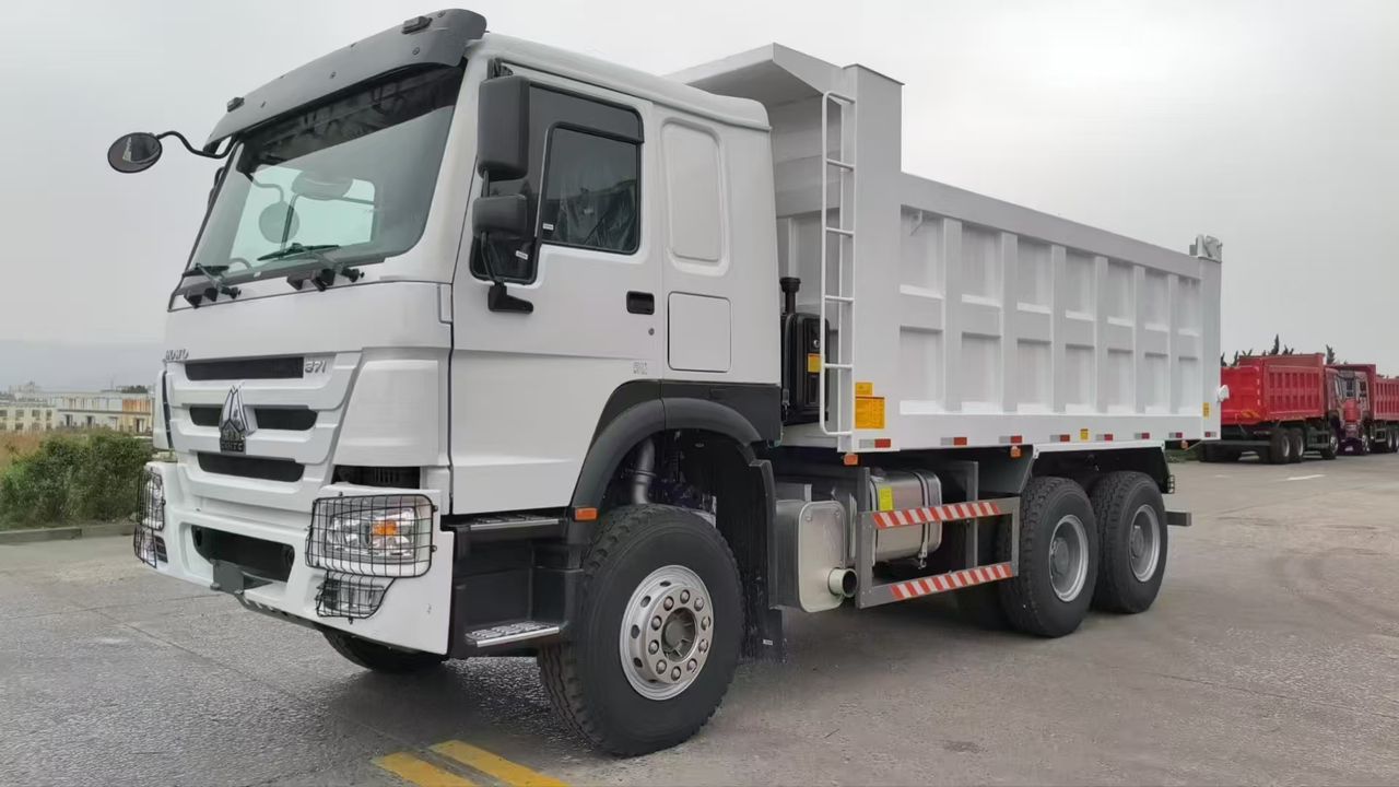 REFURBISHED HOWO 10×4 DUMP TRUCK
